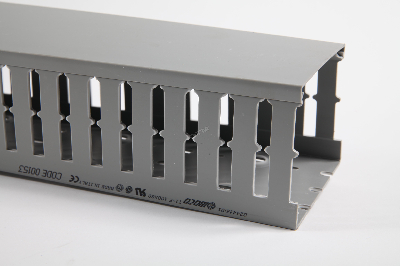 Короб перфорированный T1-E 40x60 серый QUADRO