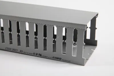 Короб перфорированный T1-E 40x60 серый QUADRO